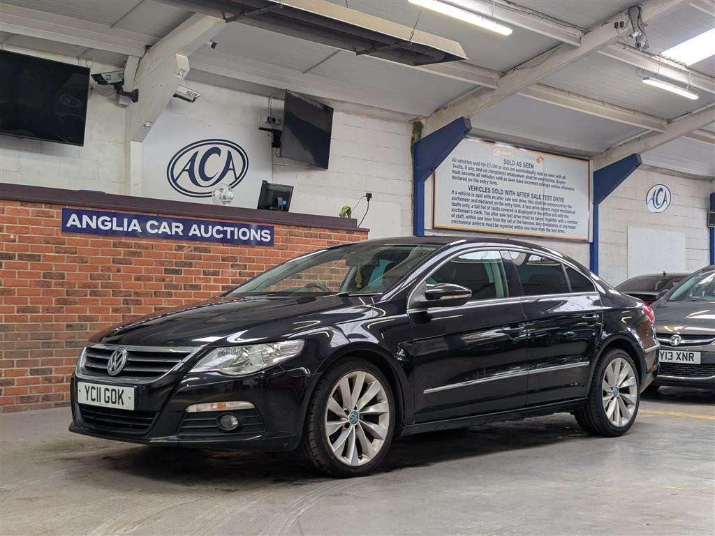 <p>2011 VOLKSWAGEN PASSAT GT CC TDI 140 BLUE</p>