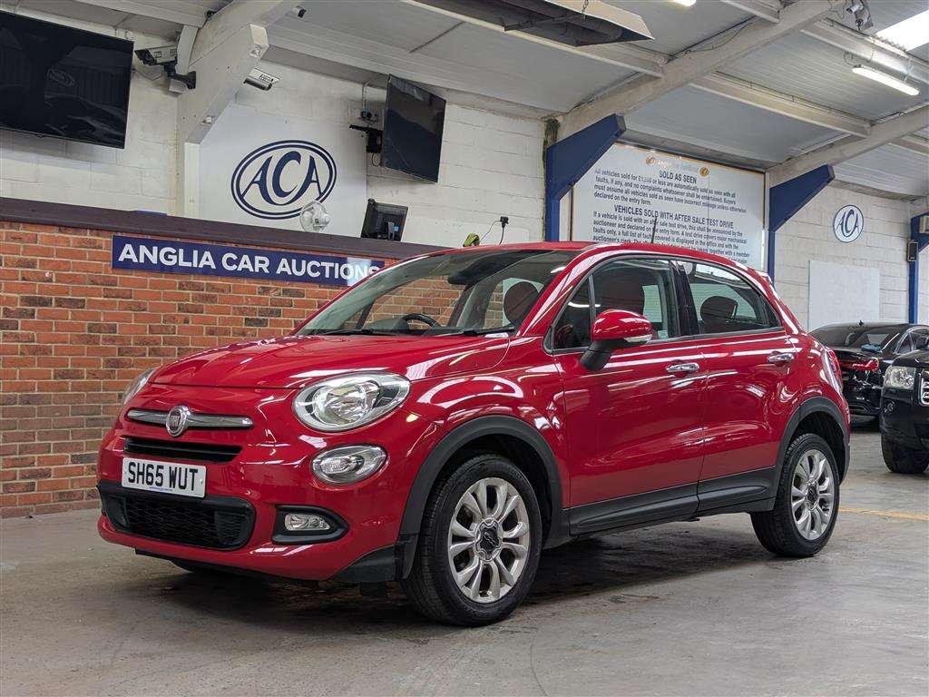 <p>2015 FIAT 500X POP STAR MULTIJET</p>