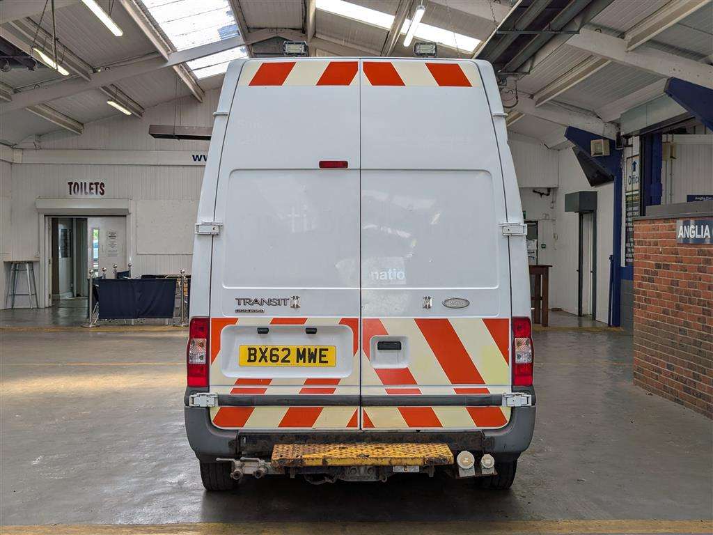 <p>2012 FORD TRANSIT 100 T350 RWD</p>