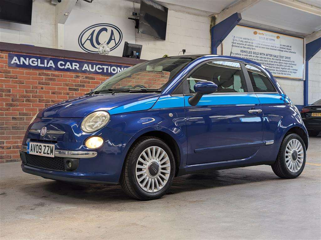 <p>2009 FIAT 500 SPORT</p>