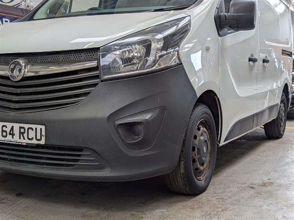 <p>2014 VAUXHALL VIVARO 2700 CDTI</p>