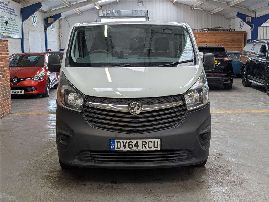 <p>2014 VAUXHALL VIVARO 2700 CDTI</p>