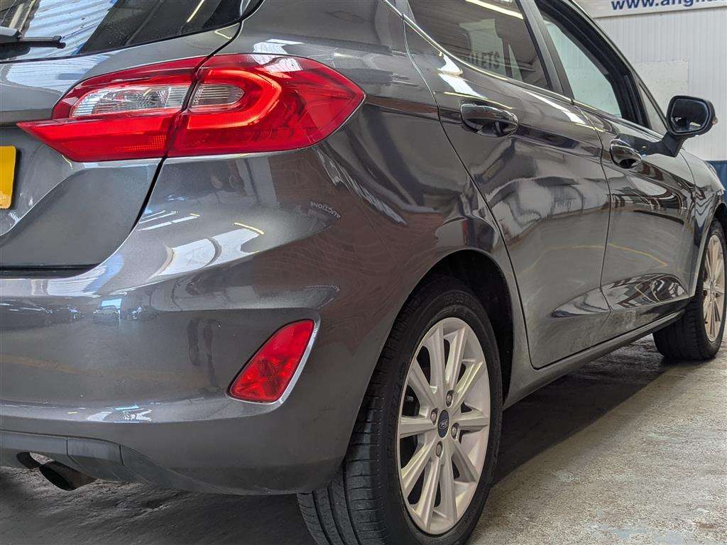 <p>2018 FORD FIESTA TITANIUM TURBO</p>