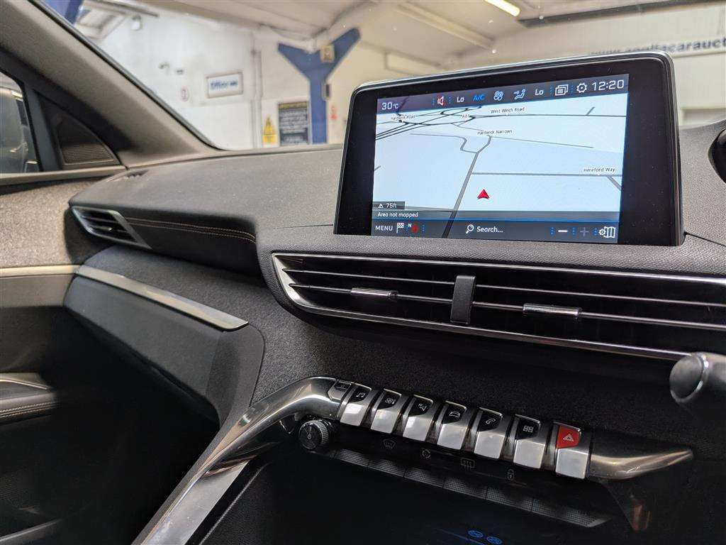 <p>2018 PEUGEOT 3008 GT LINE S/S</p>