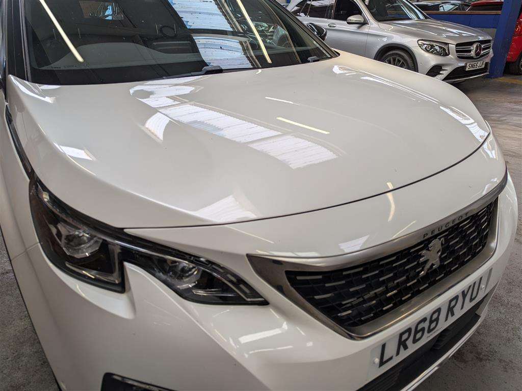 <p>2018 PEUGEOT 3008 GT LINE S/S</p>