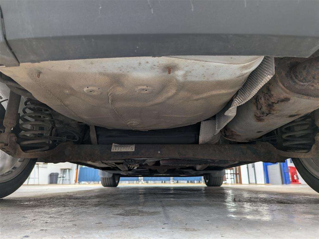 <p>2013 FORD FIESTA TITANIUM</p>