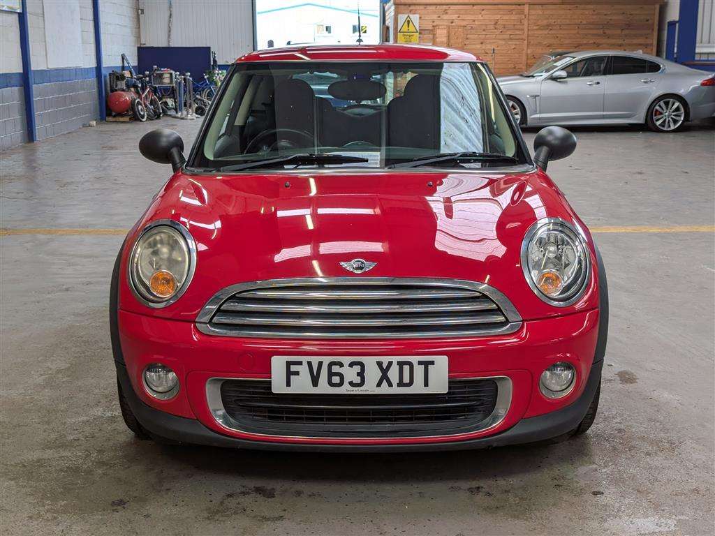 <p>2013 MINI ONE</p>