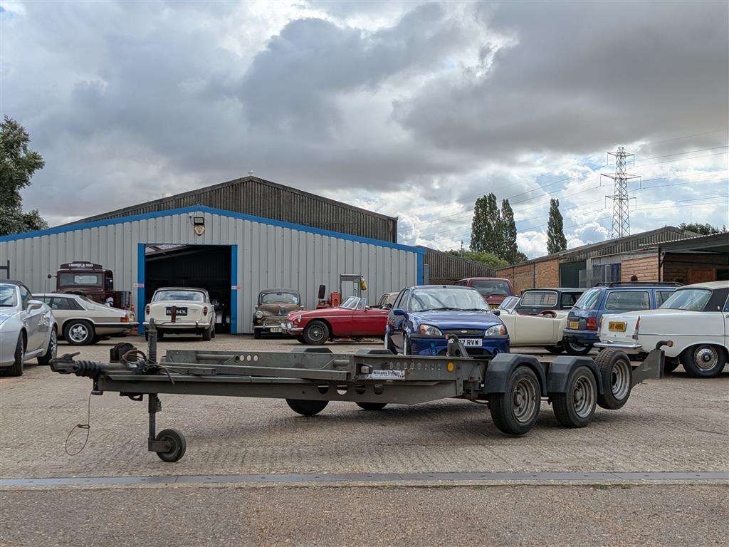 <p>IFOR WILLIAMS TRAILER&nbsp;</p>