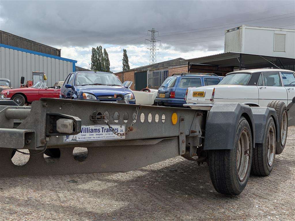 <p>IFOR WILLIAMS TRAILER&nbsp;</p>