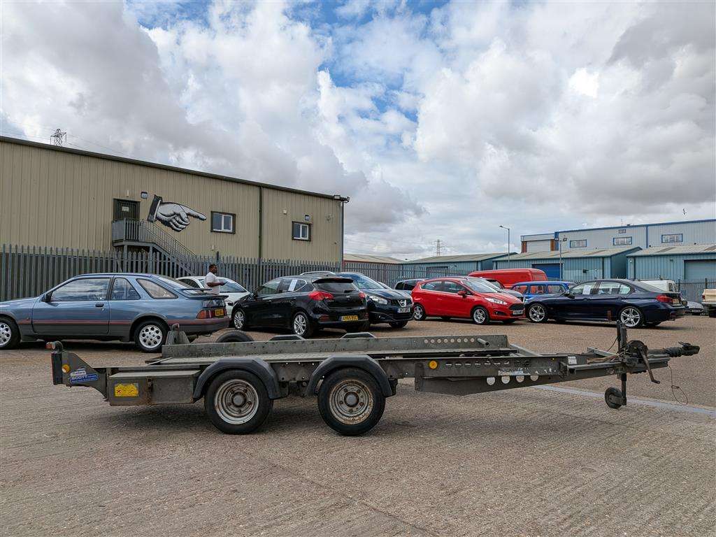 <p>IFOR WILLIAMS TRAILER&nbsp;</p>