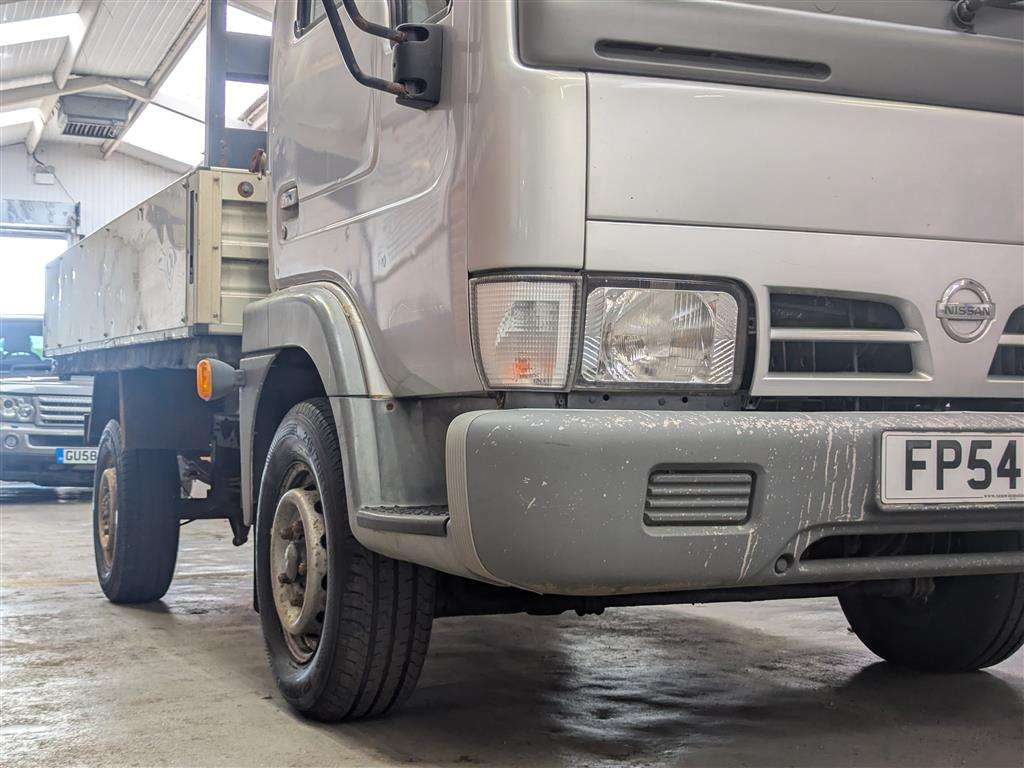 <p>2004 NISSAN CABSTAR 34.10 SWB</p>