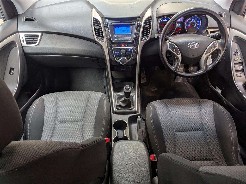<p>2015 HYUNDAI I30 SE BLUE DRIVE CRDI</p>