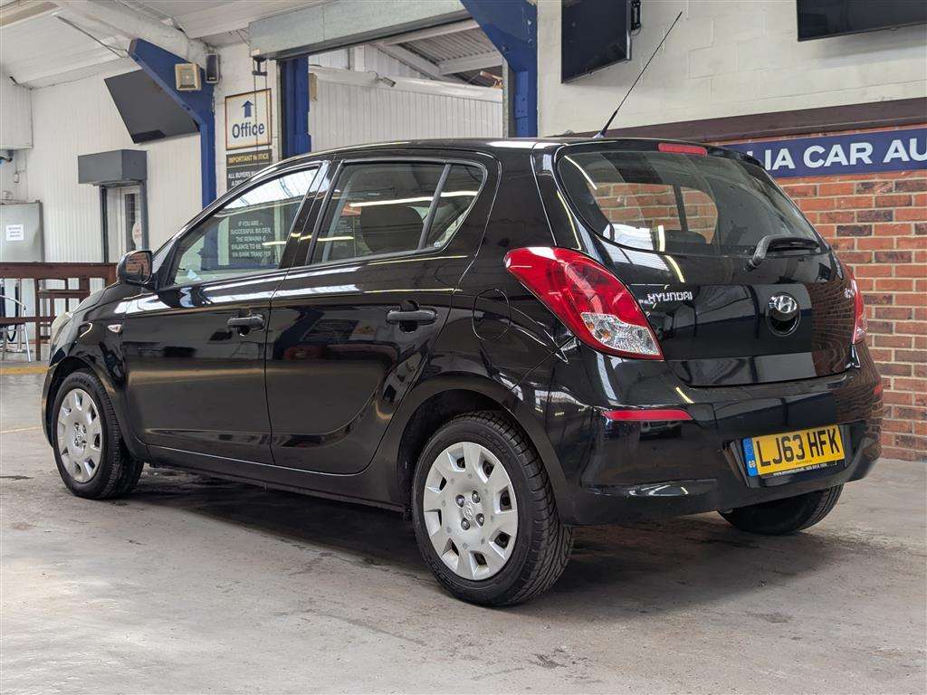 <p>2013 HYUNDAI I20 CLASSIC</p>