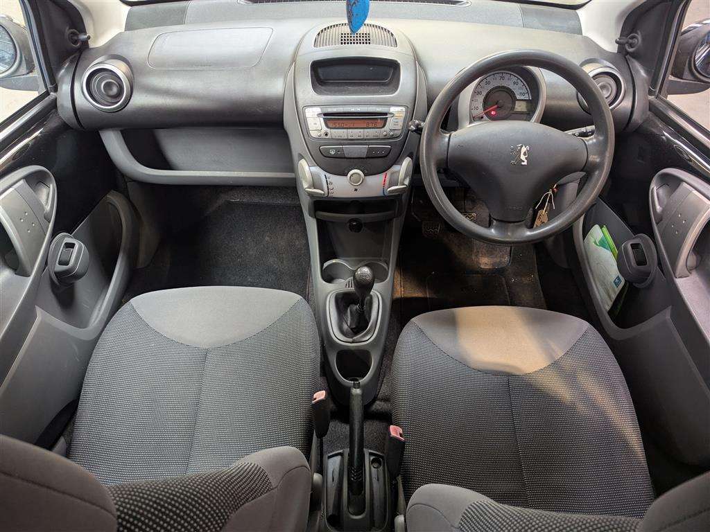 <p>2008 PEUGEOT 107 URBAN</p>