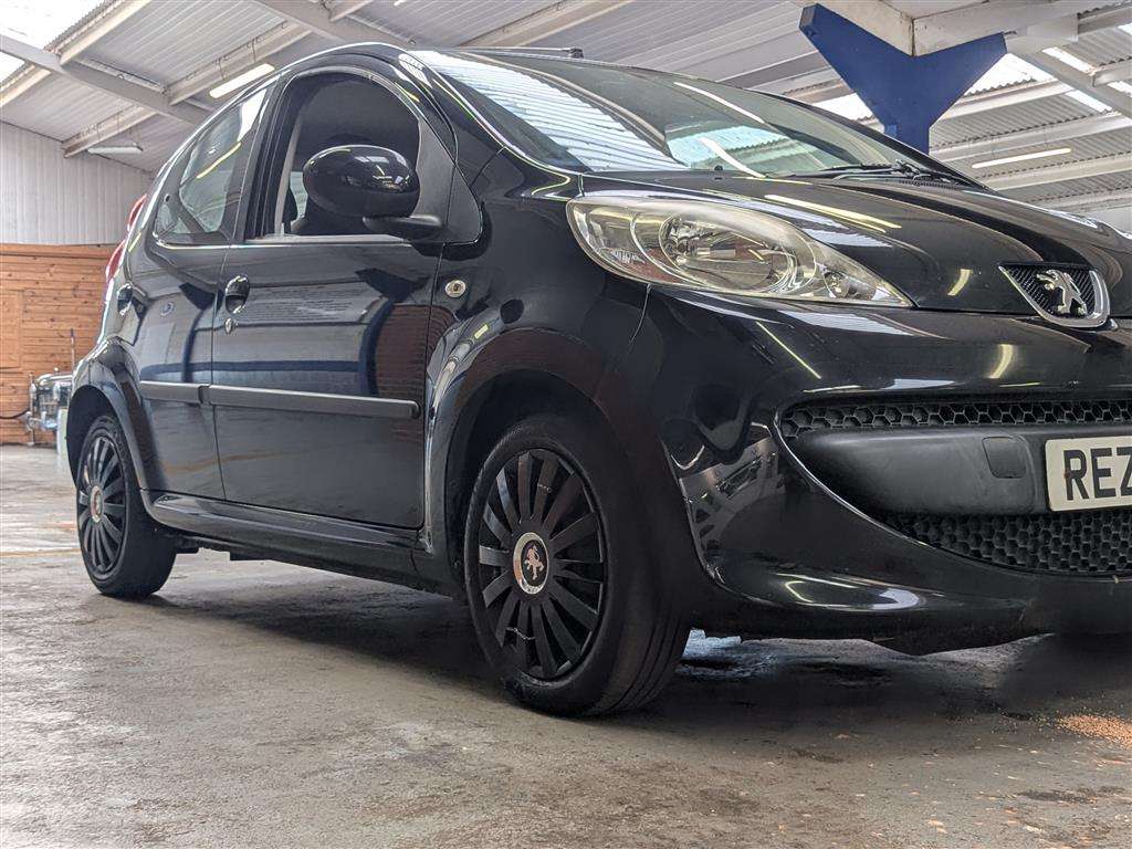 <p>2008 PEUGEOT 107 URBAN</p>