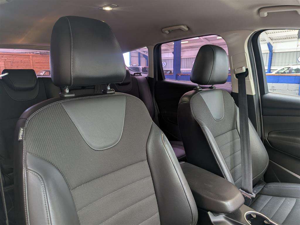 <p>2014 FORD KUGA TITANIUM TDCI</p>