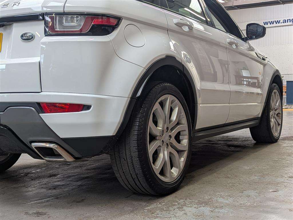 <p>2016 LAND ROVER RANGE ROVER EVOQUE HSE DY</p>