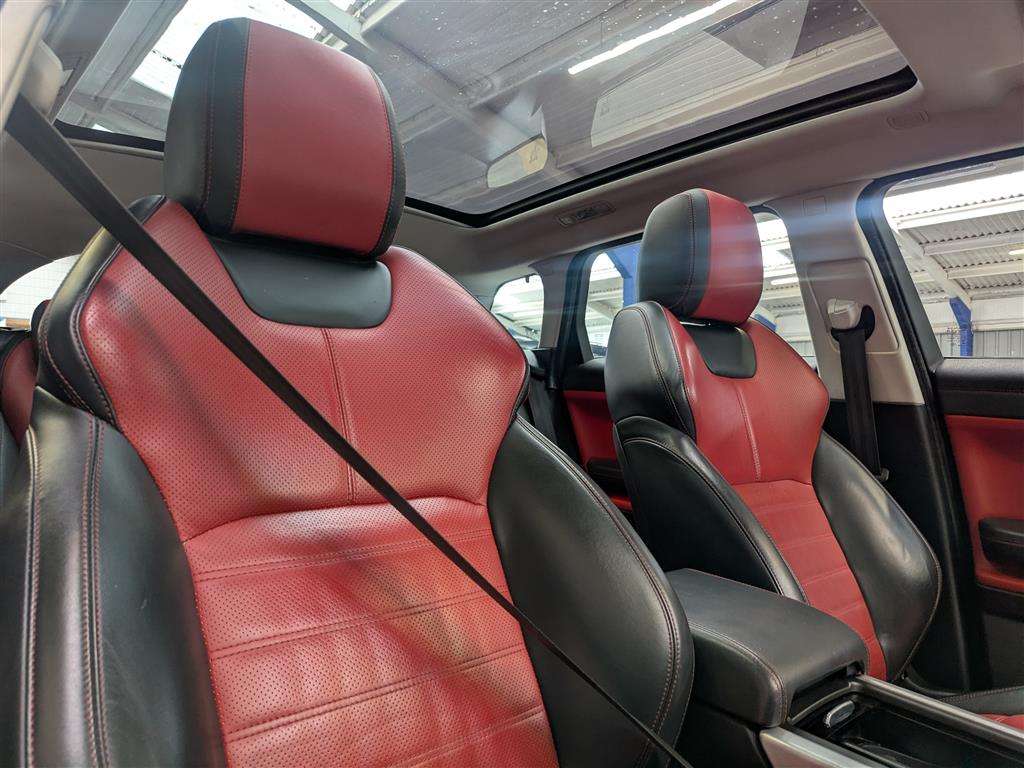 <p>2016 LAND ROVER RANGE ROVER EVOQUE HSE DY</p>