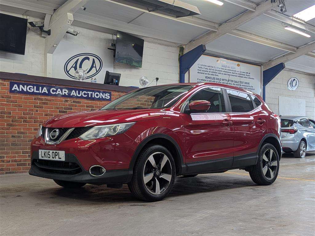 <p>2015 NISSAN QASHQAI N-TEC DIG-T CVT</p>