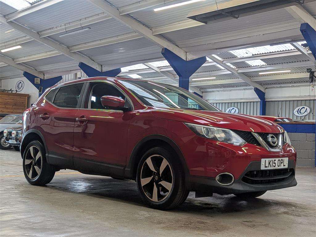 <p>2015 NISSAN QASHQAI N-TEC DIG-T CVT</p>