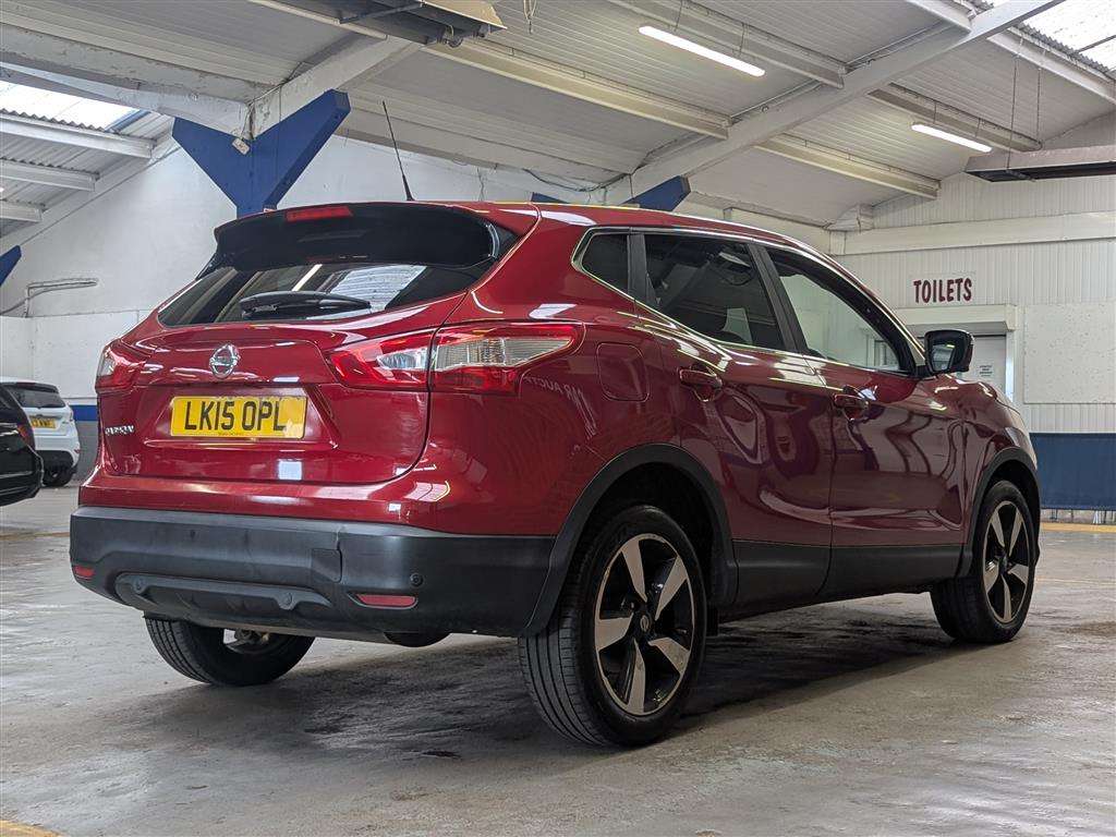 <p>2015 NISSAN QASHQAI N-TEC DIG-T CVT</p>