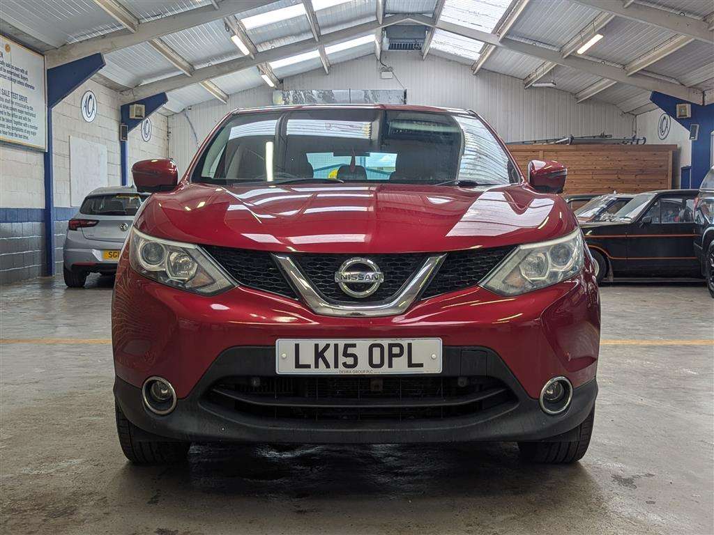 <p>2015 NISSAN QASHQAI N-TEC DIG-T CVT</p>