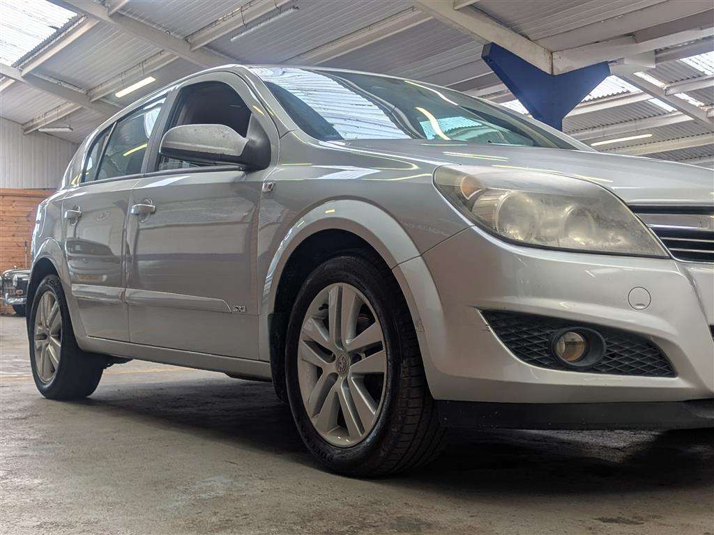 <p>2007 VAUXHALL ASTRA SXI</p>