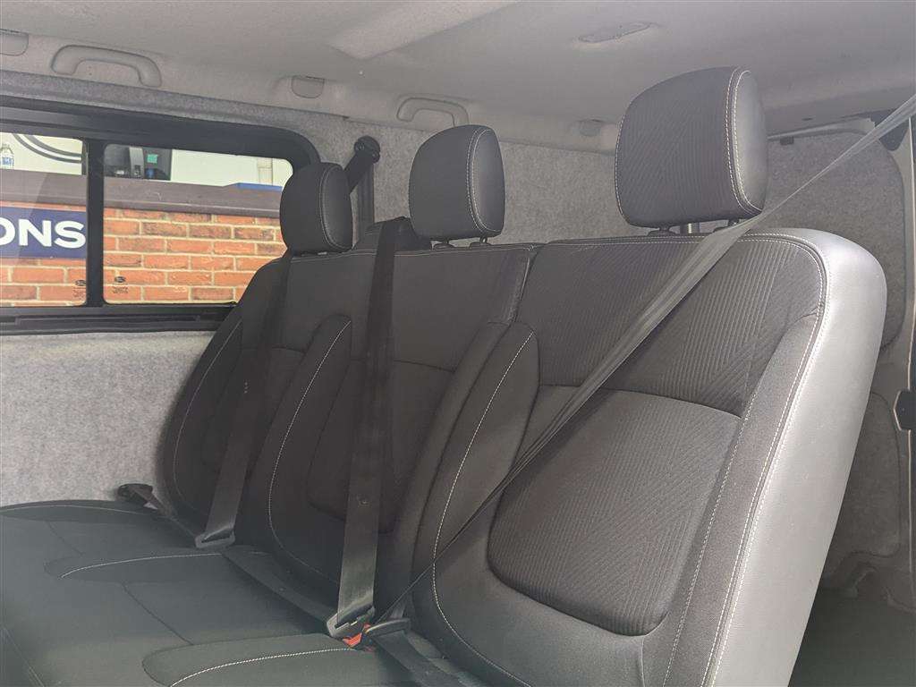 <p>2018 NISSAN NV300 ACENTA DCI</p>
