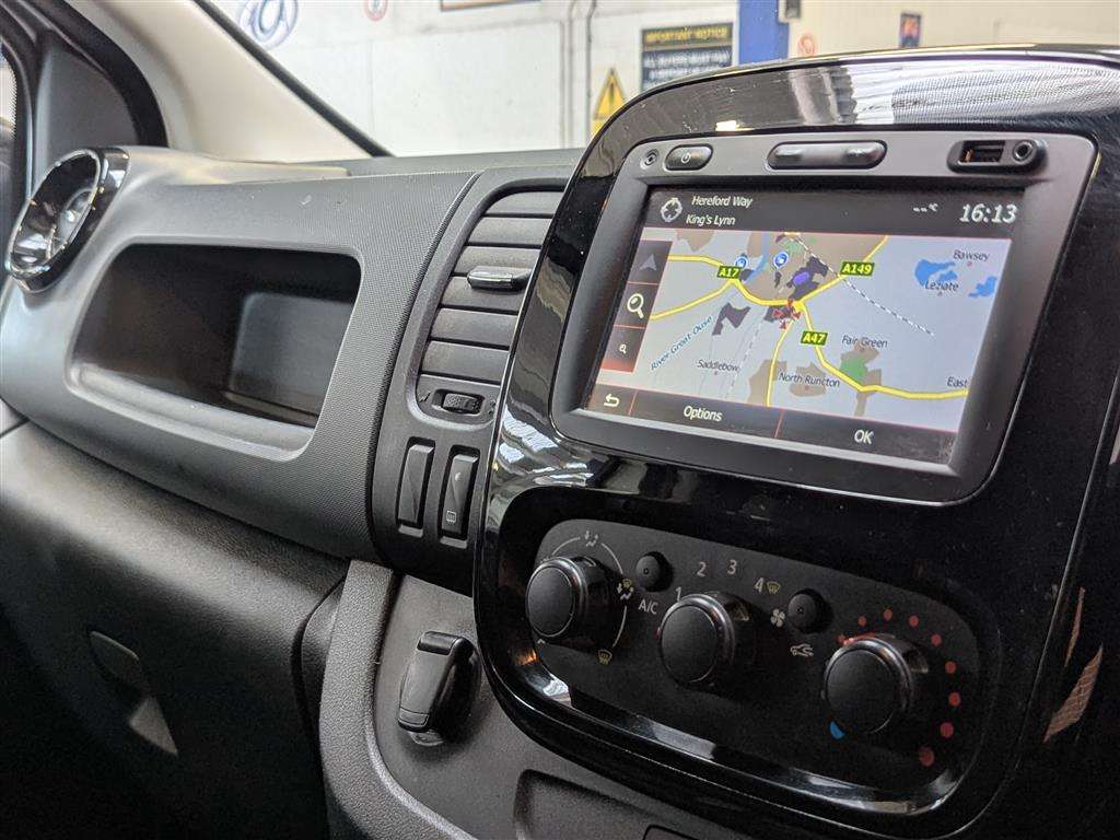 <p>2018 NISSAN NV300 ACENTA DCI</p>