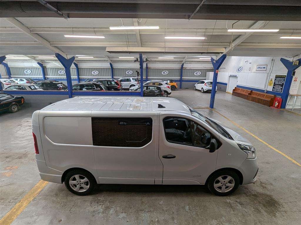 <p>2018 NISSAN NV300 ACENTA DCI</p>