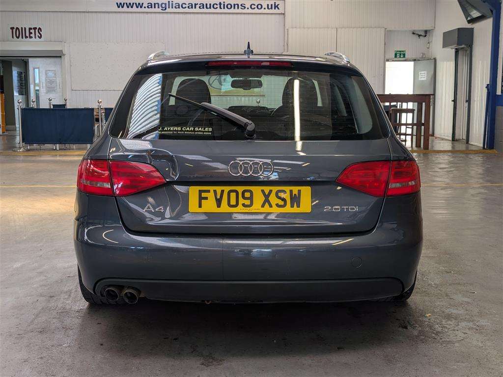 <p>2009 AUDI A4 AVANT SE TDI</p>
