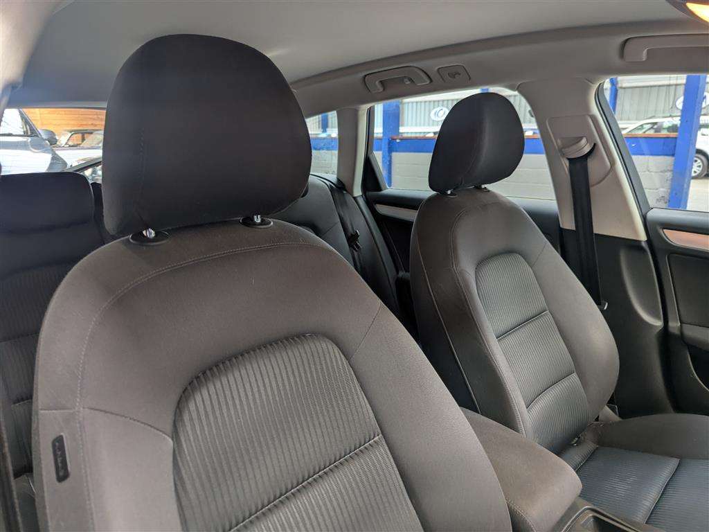 <p>2009 AUDI A4 AVANT SE TDI</p>