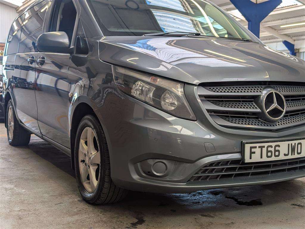 <p>2016 MERCEDES-BENZ VITO 119 BLUETEC TOURER P</p>
