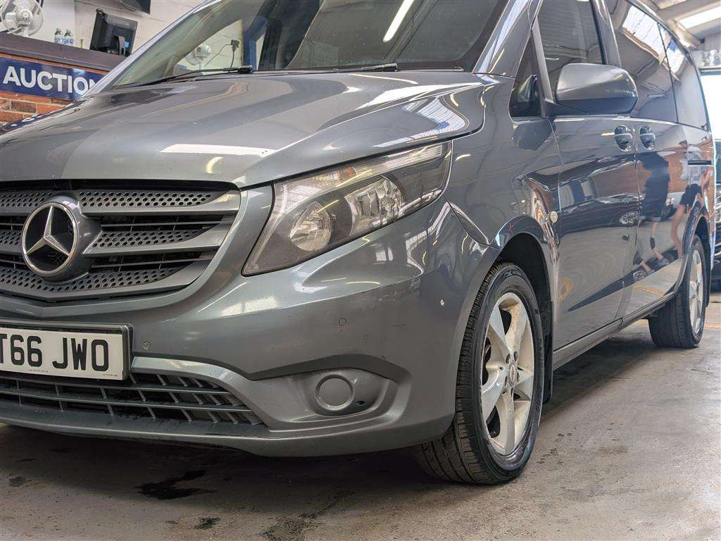<p>2016 MERCEDES-BENZ VITO 119 BLUETEC TOURER P</p>