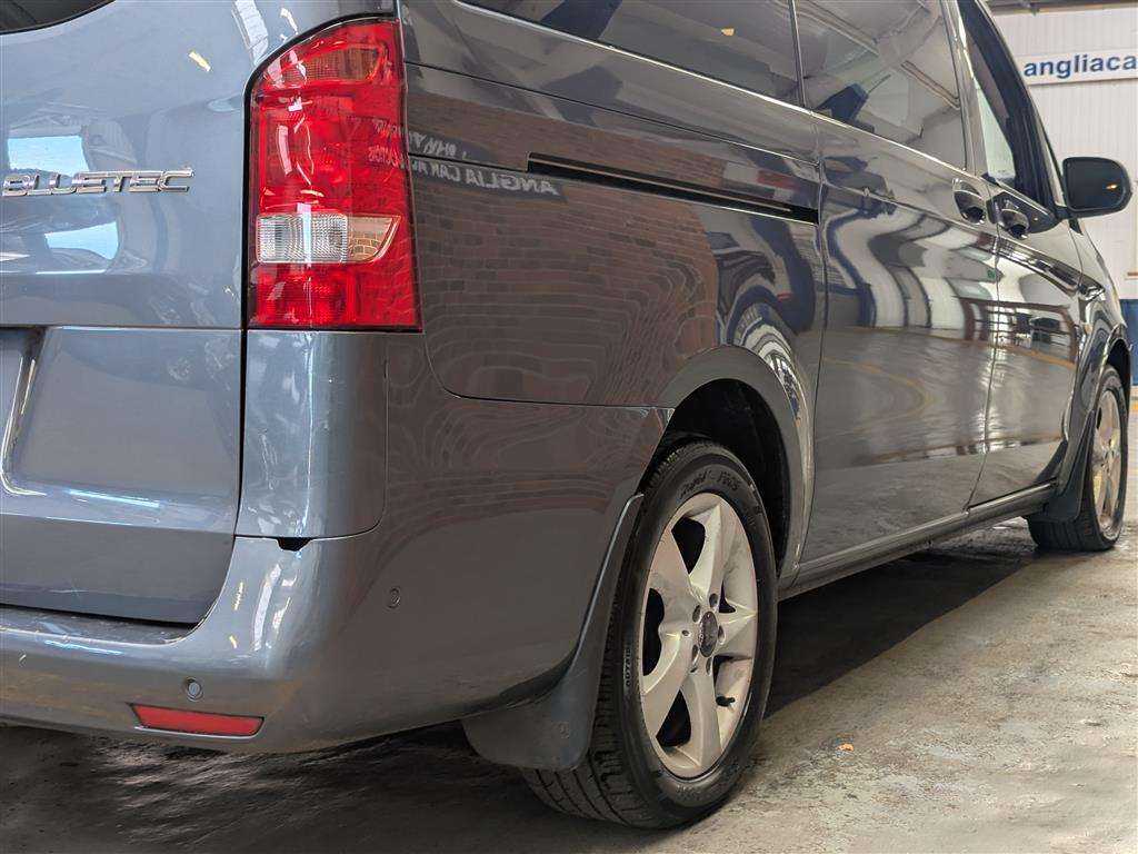 <p>2016 MERCEDES-BENZ VITO 119 BLUETEC TOURER P</p>