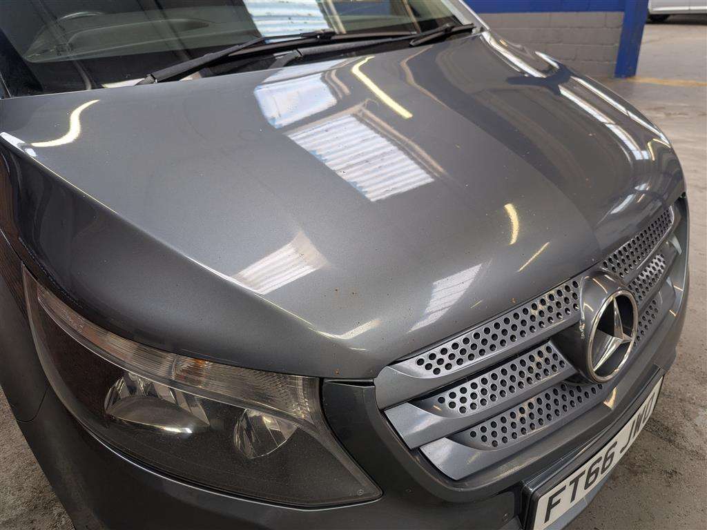 <p>2016 MERCEDES-BENZ VITO 119 BLUETEC TOURER P</p>
