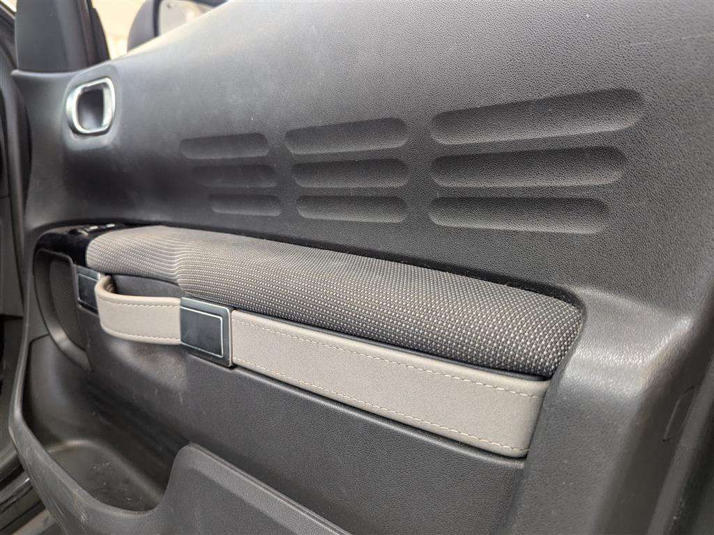 <p>2016 CITROEN C4 CACTUS PURETECH FLAIR</p>