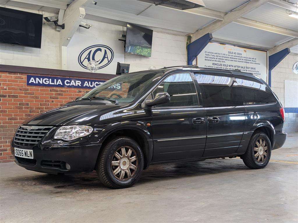 <p>2005 CHRYSLER GRAND VOYAGER LIMITED AUT</p>