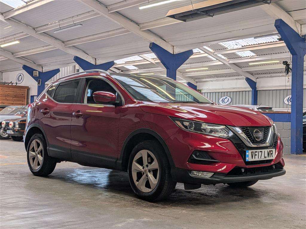 <p>2017 NISSAN QASHQAI ACENTA DCI</p>
