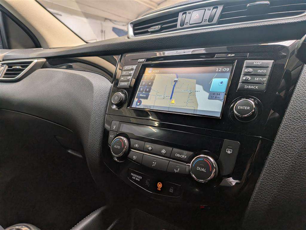 <p>2017 NISSAN QASHQAI ACENTA DCI</p>