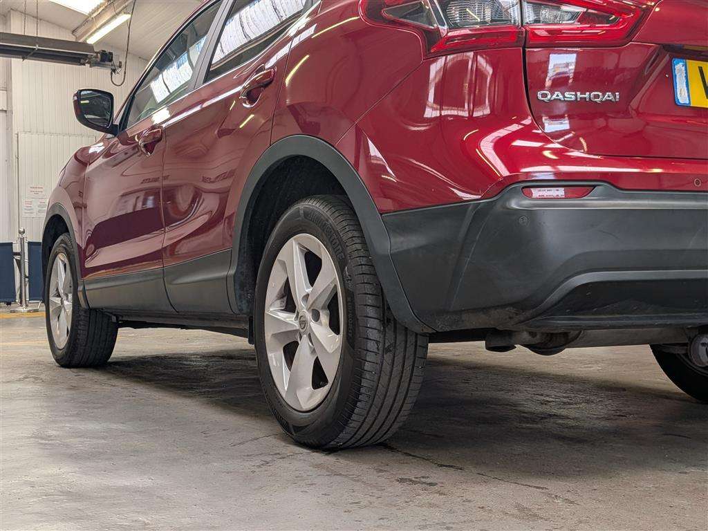 <p>2017 NISSAN QASHQAI ACENTA DCI</p>