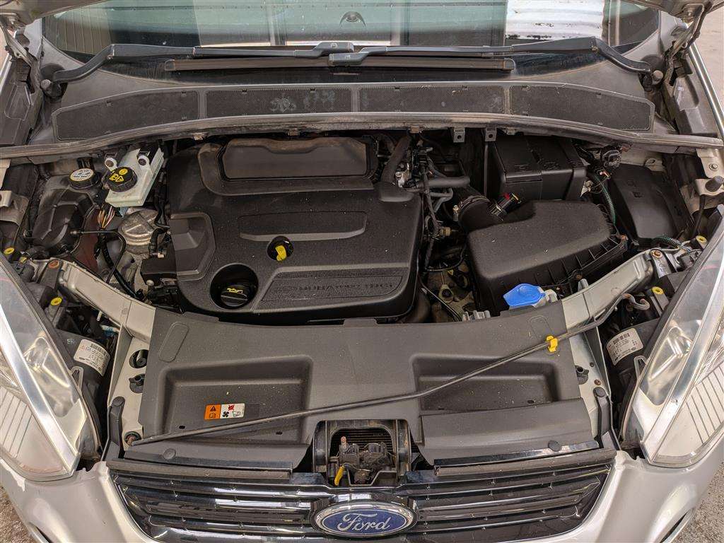 <p>2013 FORD S-MAX ZETEC TDCI 140</p>