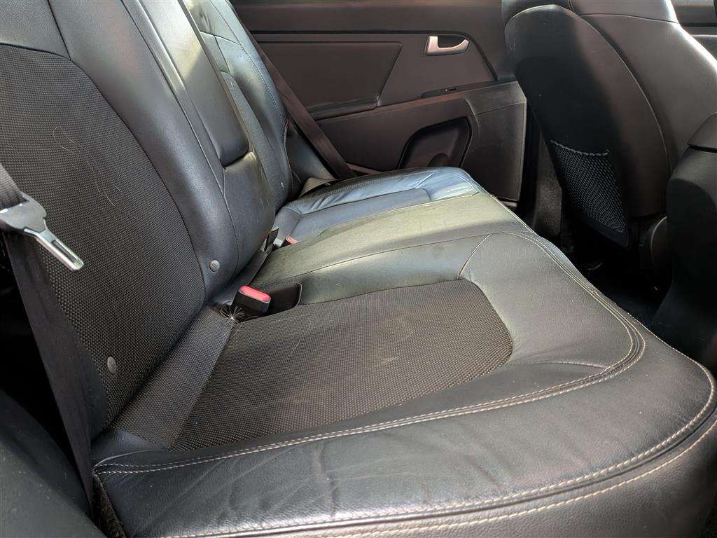 <p>2012 KIA SPORTAGE KX-2 CRDI</p>
