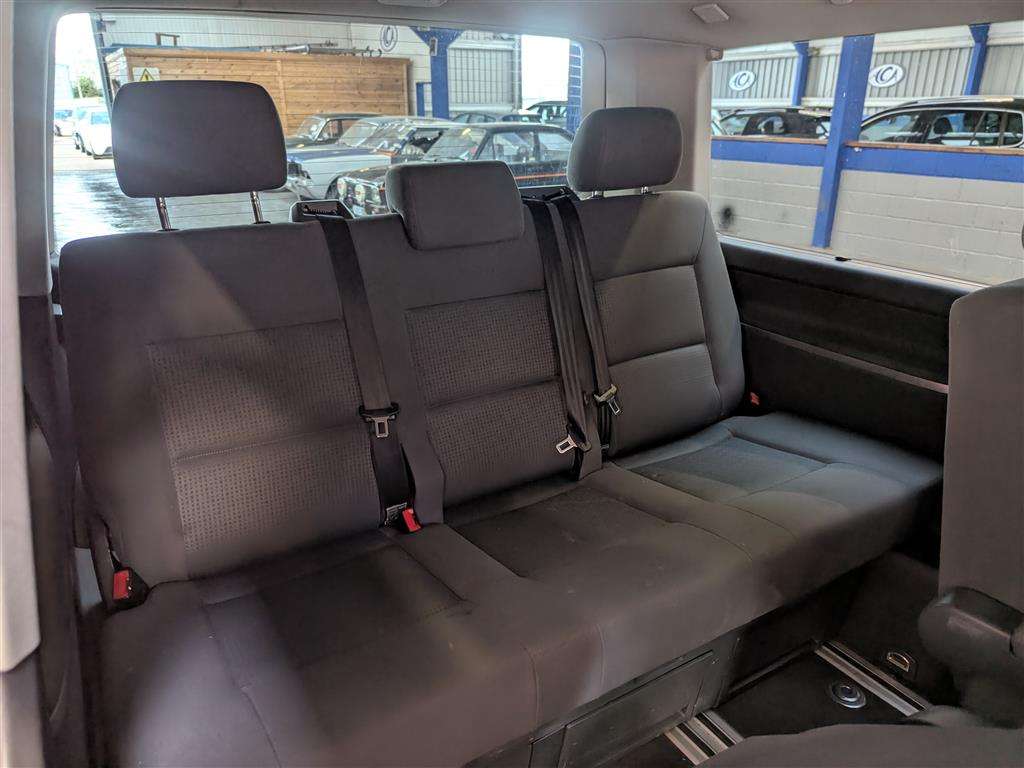 <p>2005 VOLKSWAGEN CARAVELLE SE TDI 130 AUTO</p>