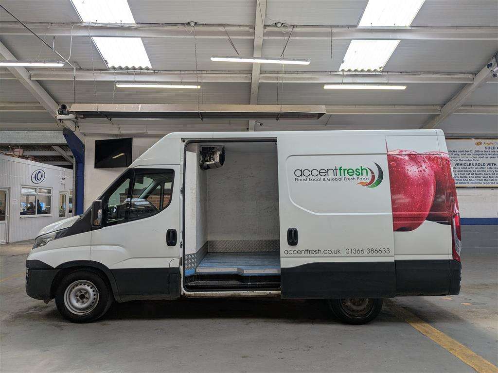 <p>2016 IVECO DAILY 35S13 MWB</p>
