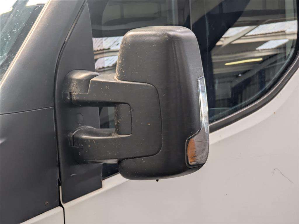 <p>2016 IVECO DAILY 35S13 MWB</p>