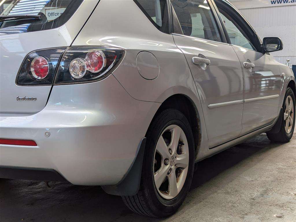 <p>2007 MAZDA 3 KATANO</p>