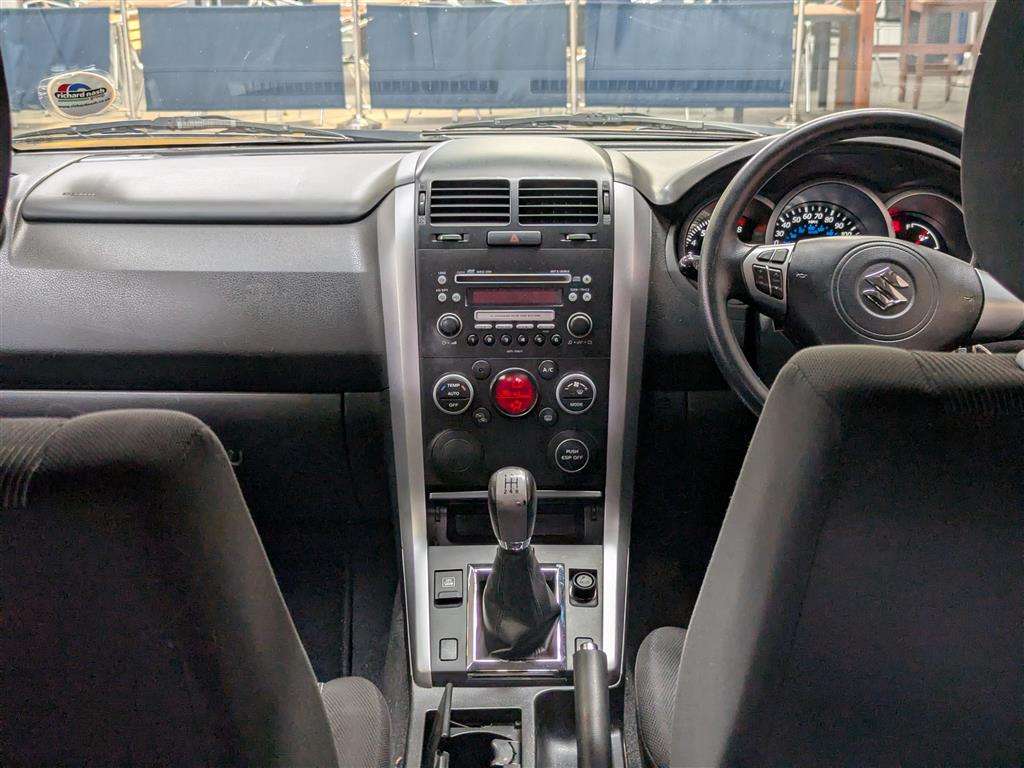 <p>2010 SUZUKI GRAND VITARA SZ4</p>
