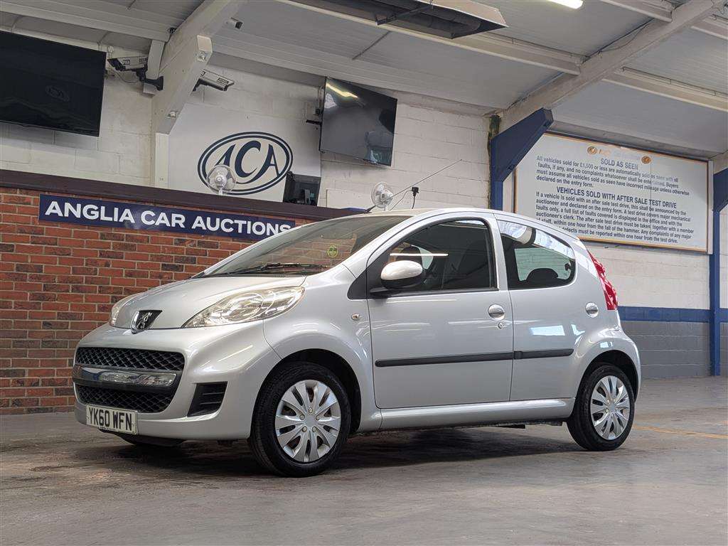 <p>2010 PEUGEOT 107 URBAN</p>