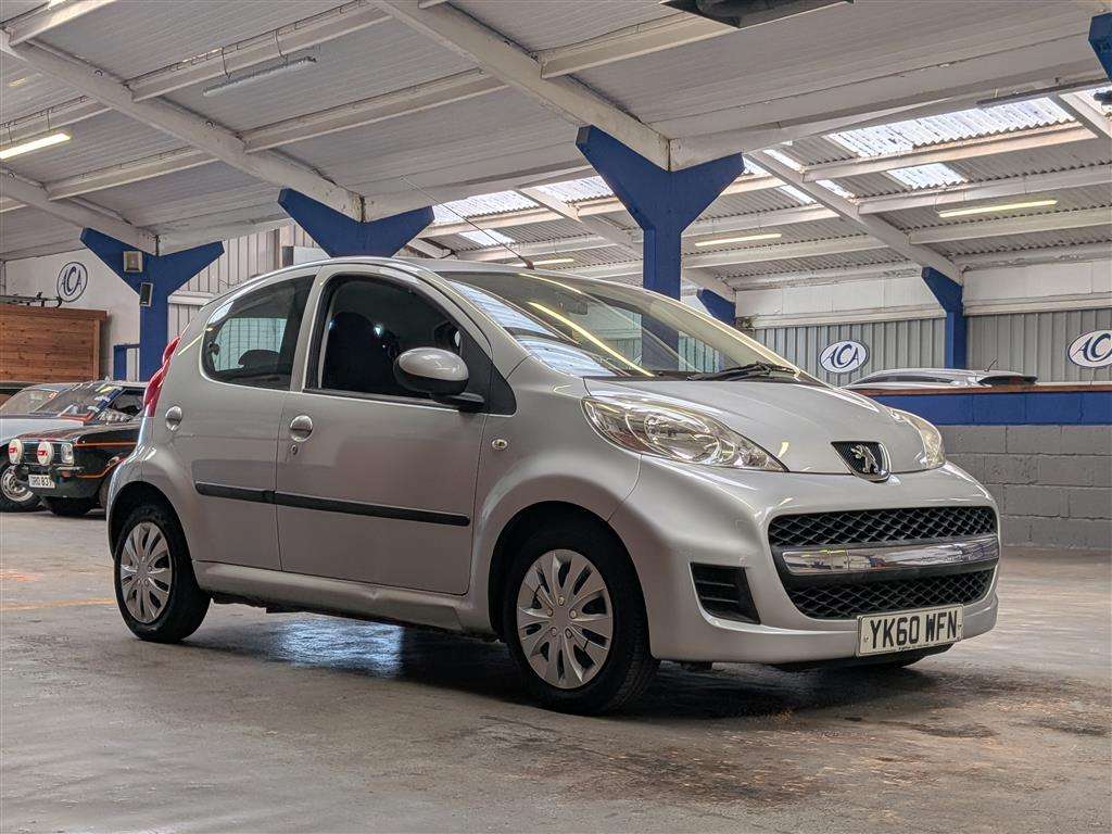 <p>2010 PEUGEOT 107 URBAN</p>